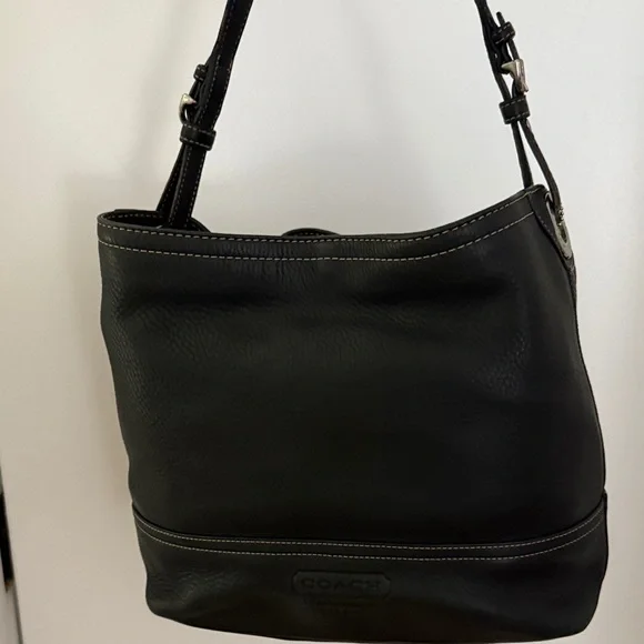 Coach Black Leather Shoulder Bag - Picture 1 of 6